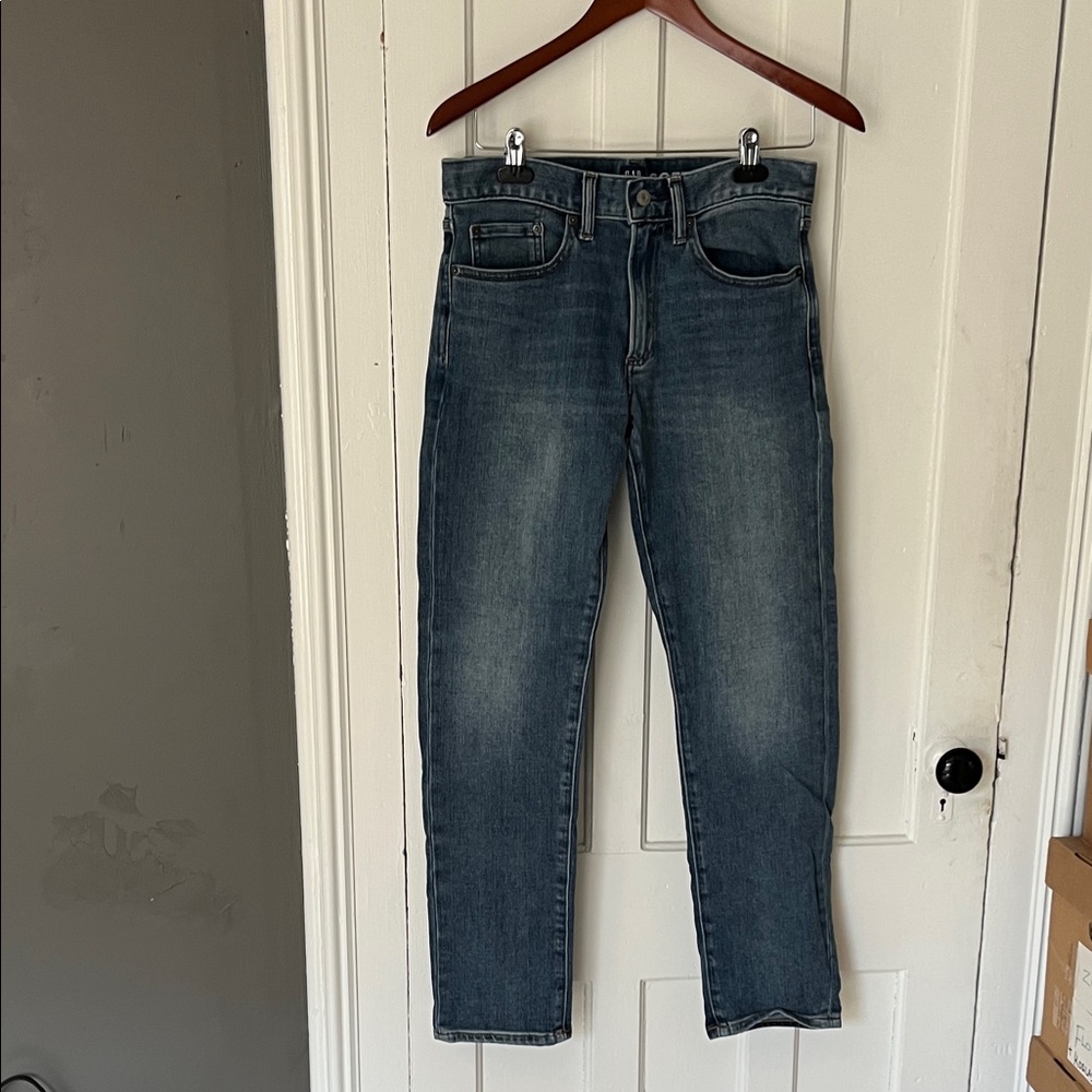 GAP Men's Faded Mid-Blue Slim Straight Jeans